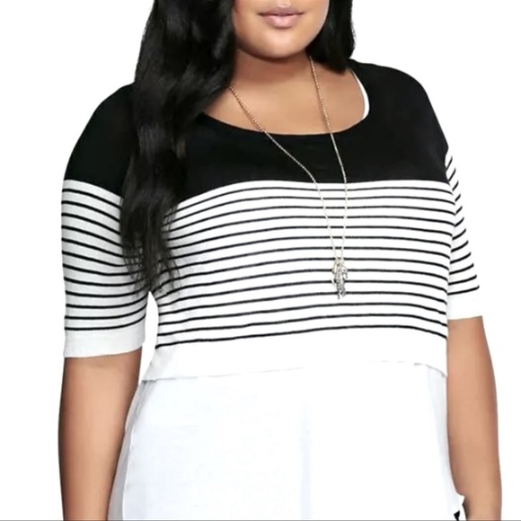 TORRID black and white striped crop pullover top - Picture 1 of 6